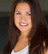 Profile picture for Christina Nguyen