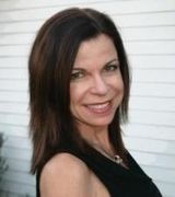 Profile picture for Elisa Gans