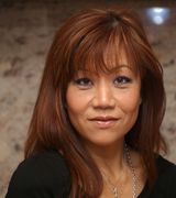 Profile picture for Julia Leung