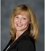 Profile picture for Leigh Hester