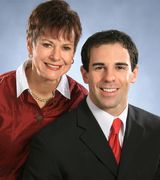 Profile picture for Linda & Ryan Lowe