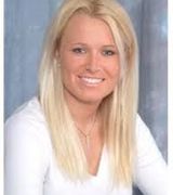 Profile picture for Lauren Everett