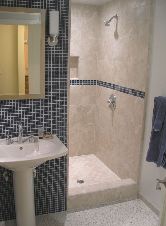 Contemporary 3/4 Bathroom