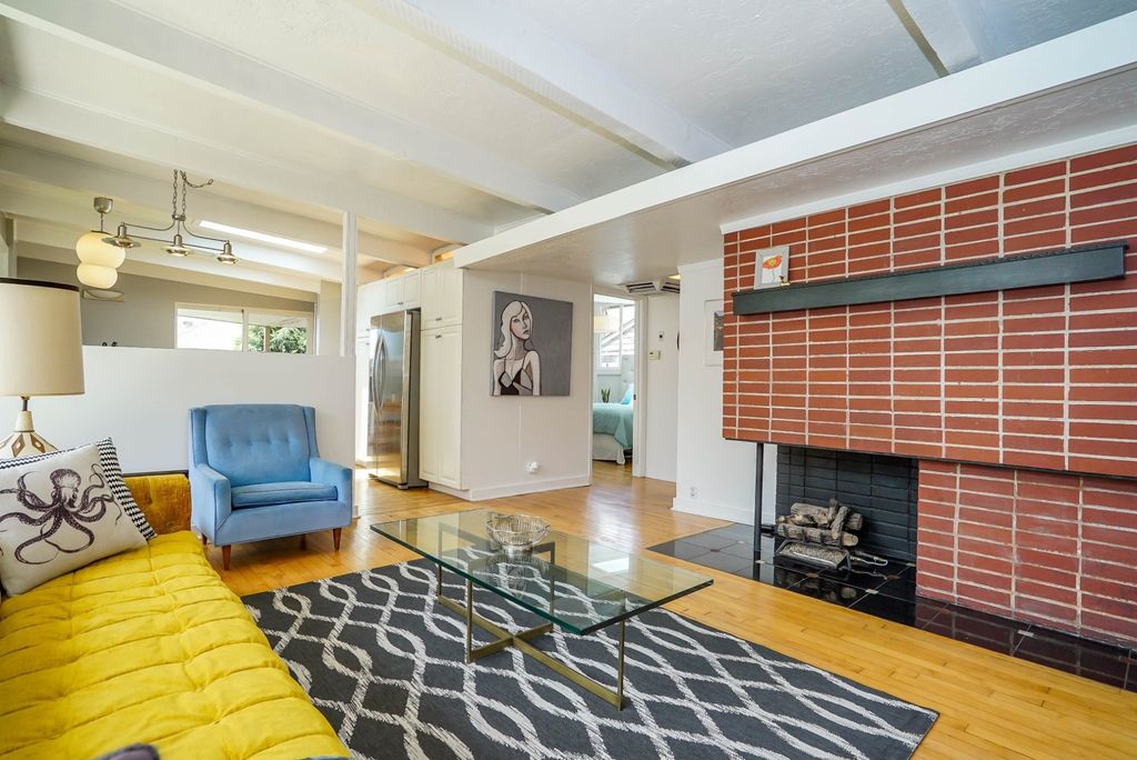5 Ways to Make Your House More MidCentury Modern on Any Budget Home