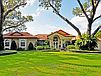 5874 Cove Dr