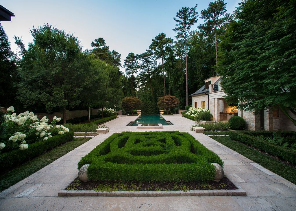 Luxury Residence In Tuxedo Park, Atlanta Lipstick Alley