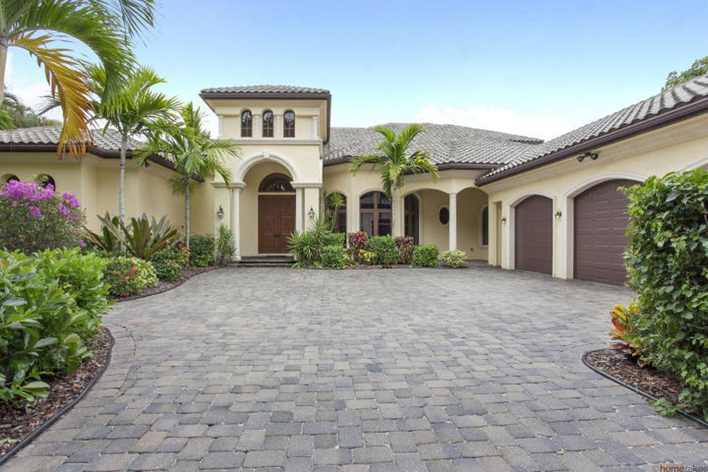PGA Star Dustin Johnson Buys Palm Beach Gardens Home Lipstick Alley