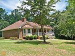402 Weldon Lake Rd, Milner, GA