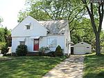 5167 Robinhood Dr, Willoughby, OH