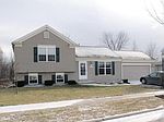 2035 Wildberry Ct, Waukesha, WI