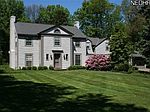 2150 Richmond Rd, Beachwood, OH