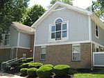 155 S Westmoor Ave APT D, Newark, OH