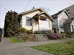 6639 Woodlawn Ave N, Seattle, WA