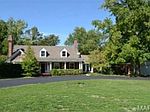 10401 E Watson Rd, Saint Louis, MO