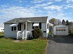 15 Standish St, Plattsburgh, NY