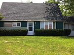 6833 W Bottsford Ave, Greenfield, WI