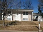 12635 Redcoat Dr, Maryland Heights, MO