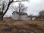 35 Luton Trl, Salix, IA