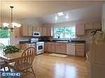 614 Raritan Ave, Atco, NJ