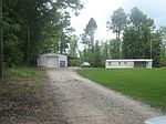 25 Blackberry Dr, Laurel, MS