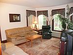 271 West St, Berlin, MA