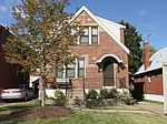 7327 Chamberlain Ave, Saint Louis, MO