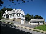 135 Whipple Ave, Cranston, RI