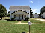 523 N Main St, Okeene, OK