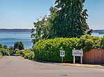 10950 39th Ave SW, Seattle, WA