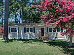 73 Buffalo Dr, Hampton, VA