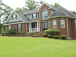3001 Newall Dr NE, Milledgeville, GA
