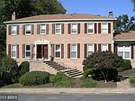 4755 40th St N, Arlington, VA