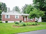 11 Glendale Cir, Plaistow, NH
