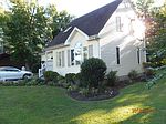 1688 Shane Rd, Gloucester Point, VA