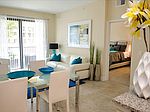 570 Christina Dr, Royal Palm Beach, FL