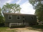 1025 N Wood St, Shelbyville, IL