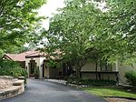 193 Hillcrest Rd W, Lake Quivira, KS