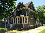 337 E Capitol Dr, Hartland, WI