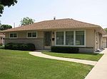 1445 W Foster Ave, Milwaukee, WI
