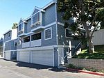 209 Mayfair Ln, Costa Mesa, CA