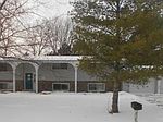 381 Sunset Dr, Beresford, SD