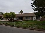 14011 Woodland Pkwy, Poway, CA