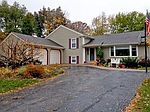 957 Bluestem Ln, Batavia, IL