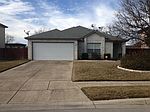 451 Stone Gate Dr, New Braunfels, TX