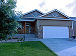 1404 Saginaw Pointe Dr, Windsor, CO