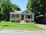 30 Pinehurst Ave, Pittsfield, MA