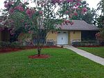 553 Woodview Dr, Longwood, FL