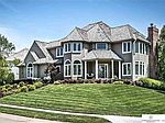 18423 Pierce Cir, Omaha, NE