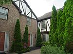 702 Christopher Cir, Pittsburgh, PA