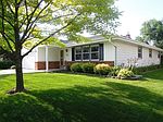 S68W13554 Bristlecone Ln, Muskego, WI